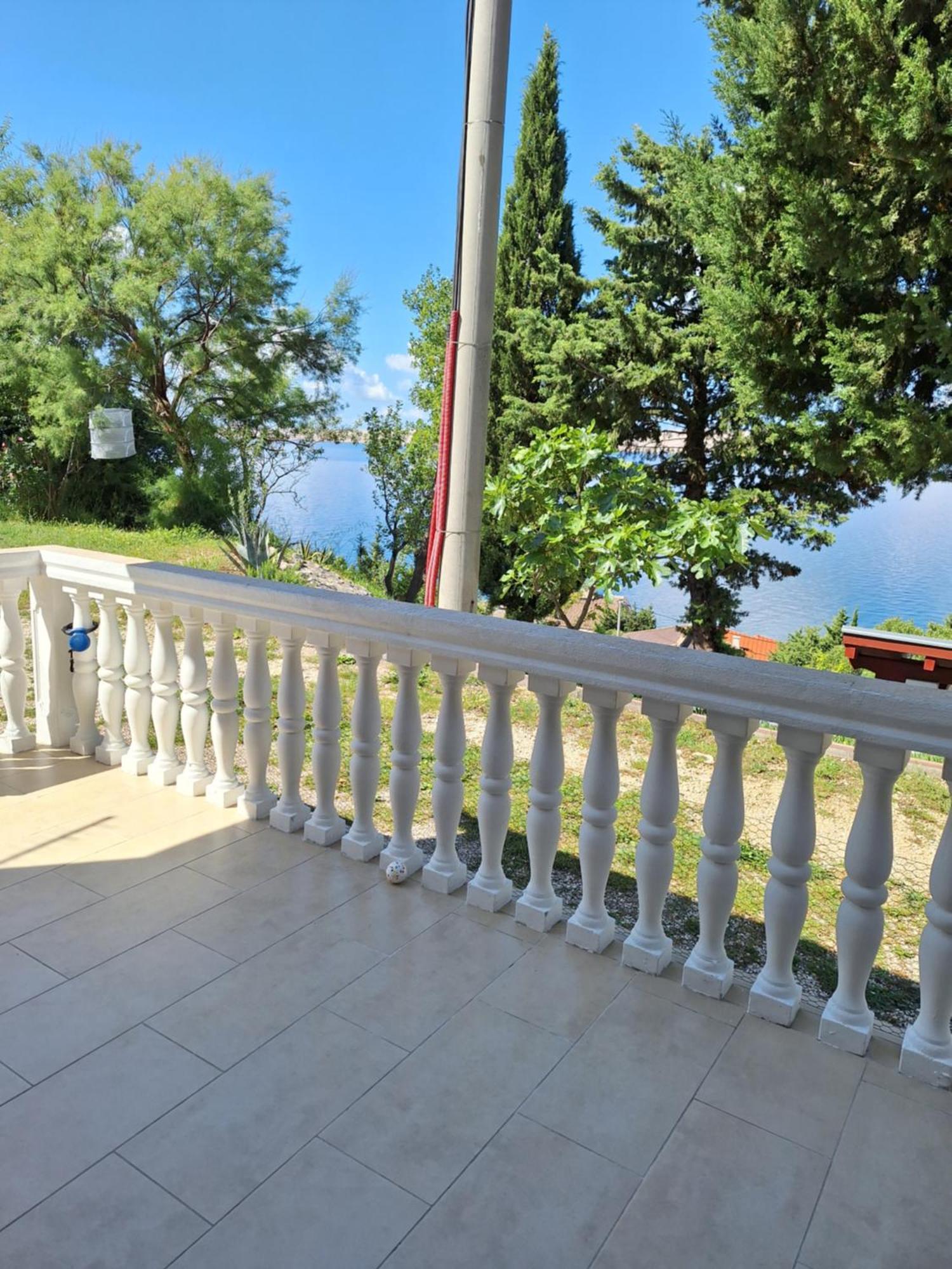 Apartmán Kuca Za Odmor Coccoli Karlobag Exteriér fotografie